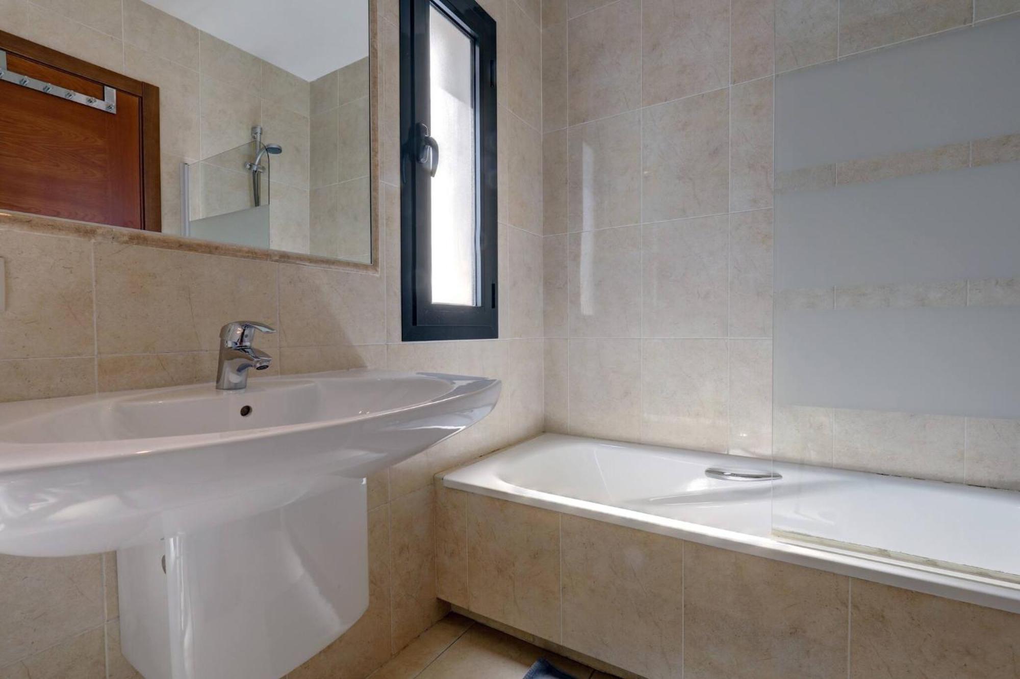 011 Bright And Spacious Villa With Private Pool Benalmadena Exterior photo