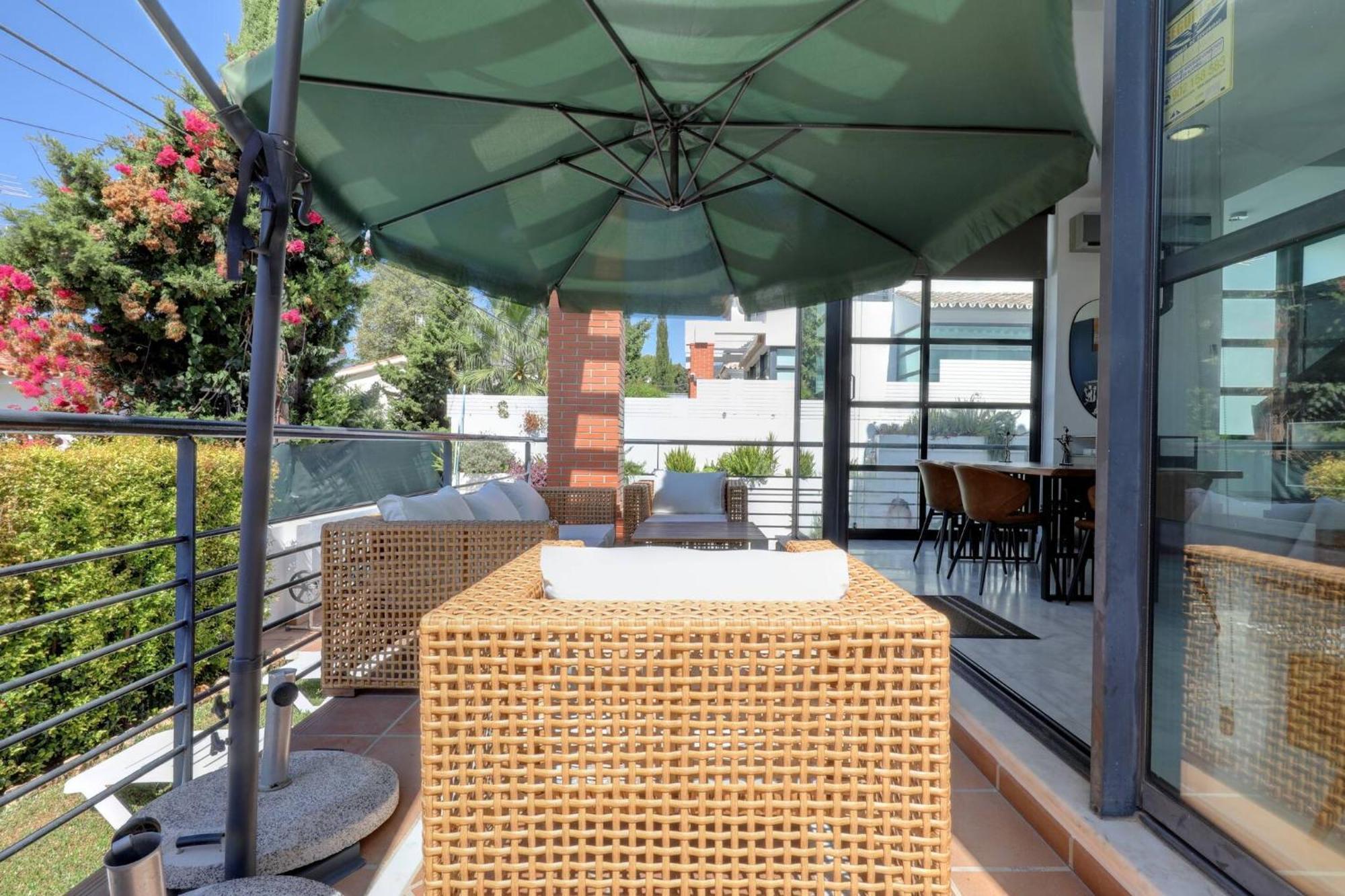 011 Bright And Spacious Villa With Private Pool Benalmadena Exterior photo
