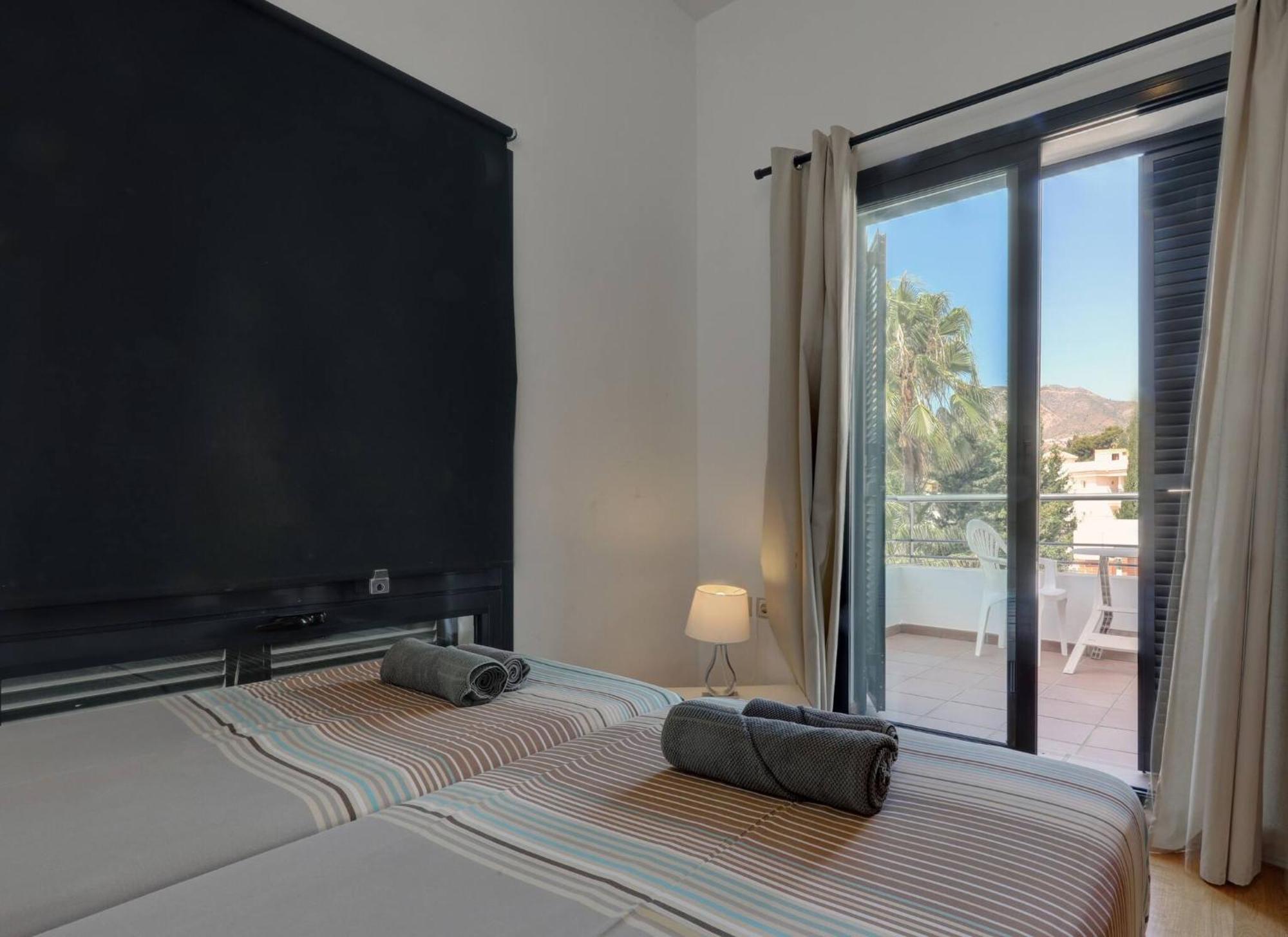 011 Bright And Spacious Villa With Private Pool Benalmadena Exterior photo