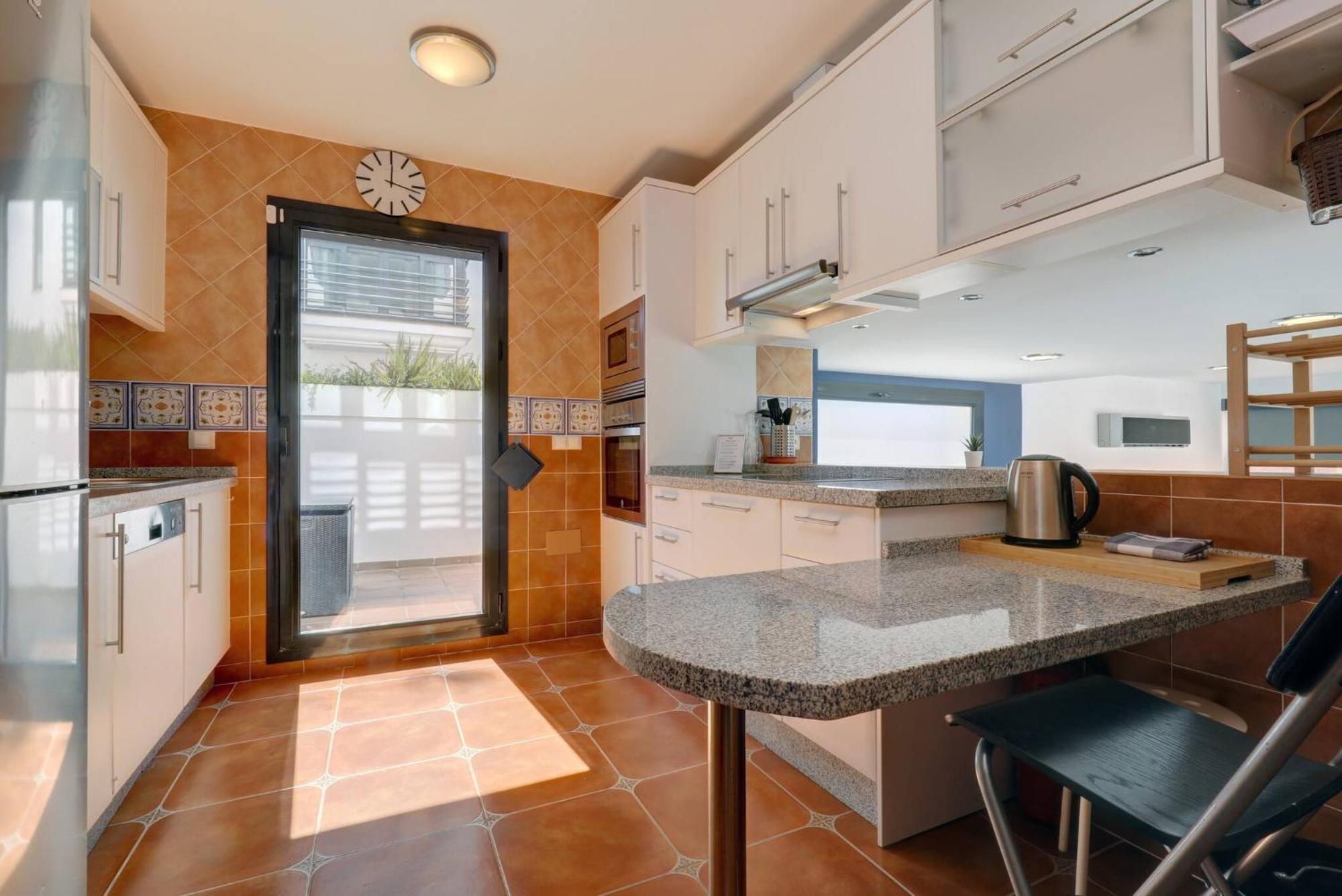 011 Bright And Spacious Villa With Private Pool Benalmadena Exterior photo