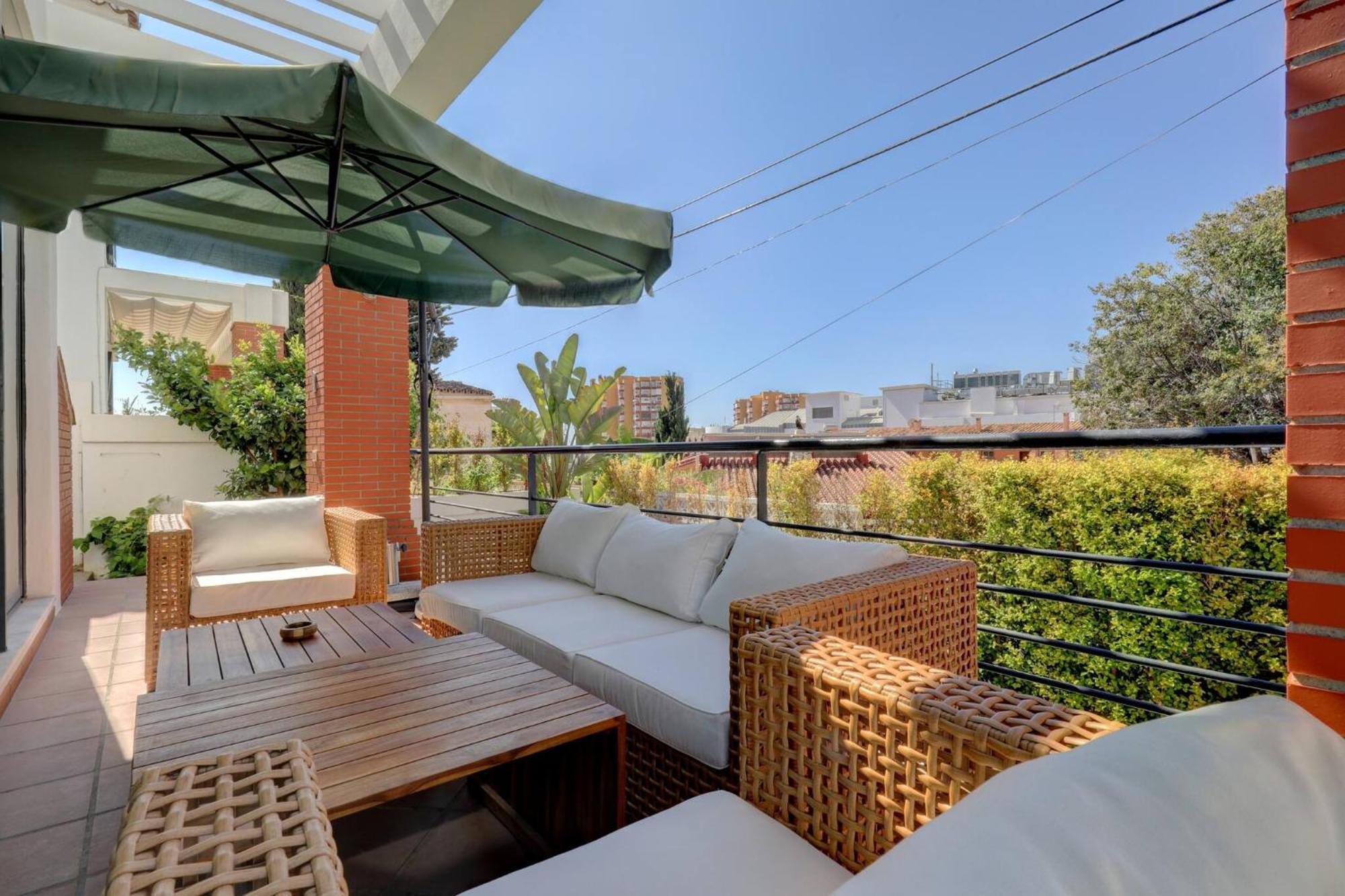 011 Bright And Spacious Villa With Private Pool Benalmadena Exterior photo